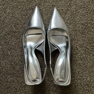 Zara silver metallic kitten heels